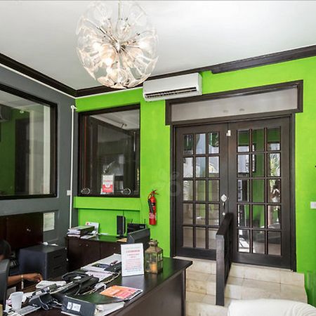 Silver Point Villa Hotel 基督教堂市 外观 照片